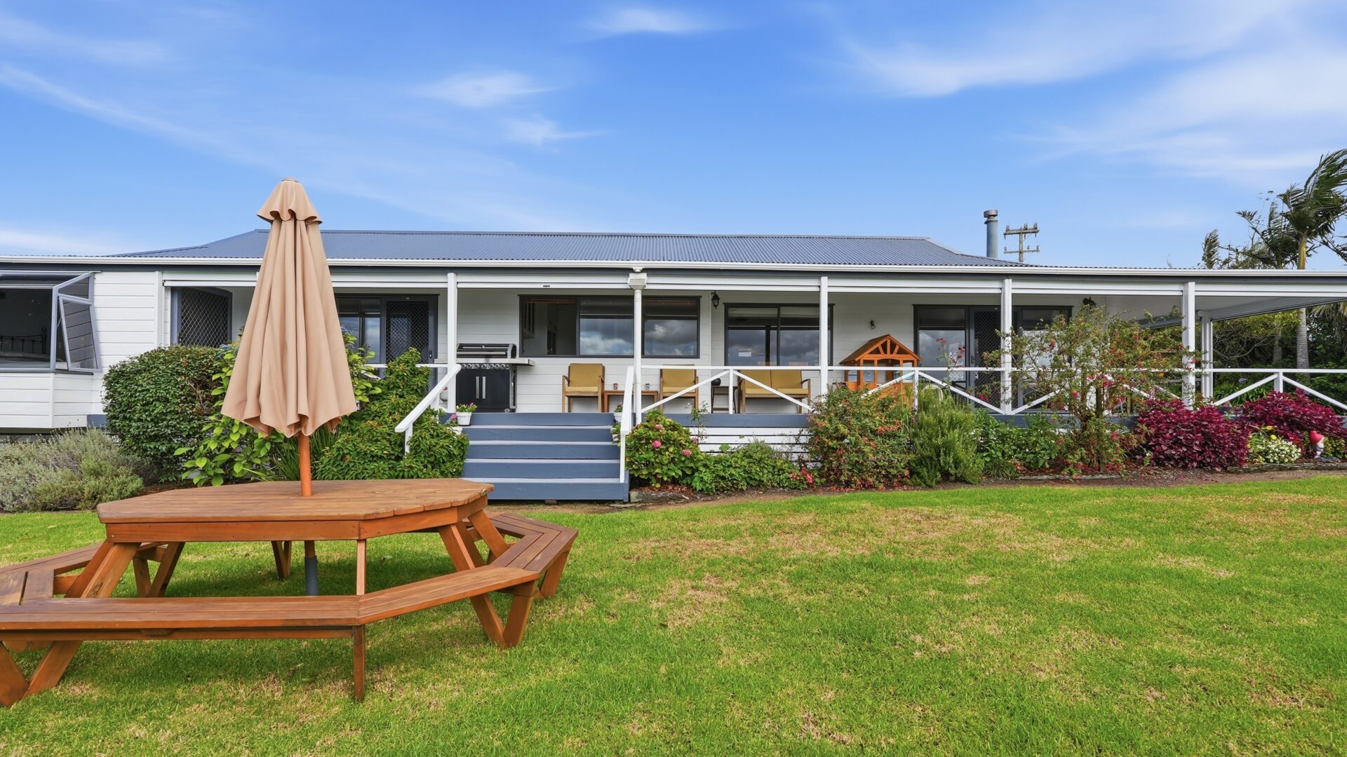 187478406__1771296747-62954-5