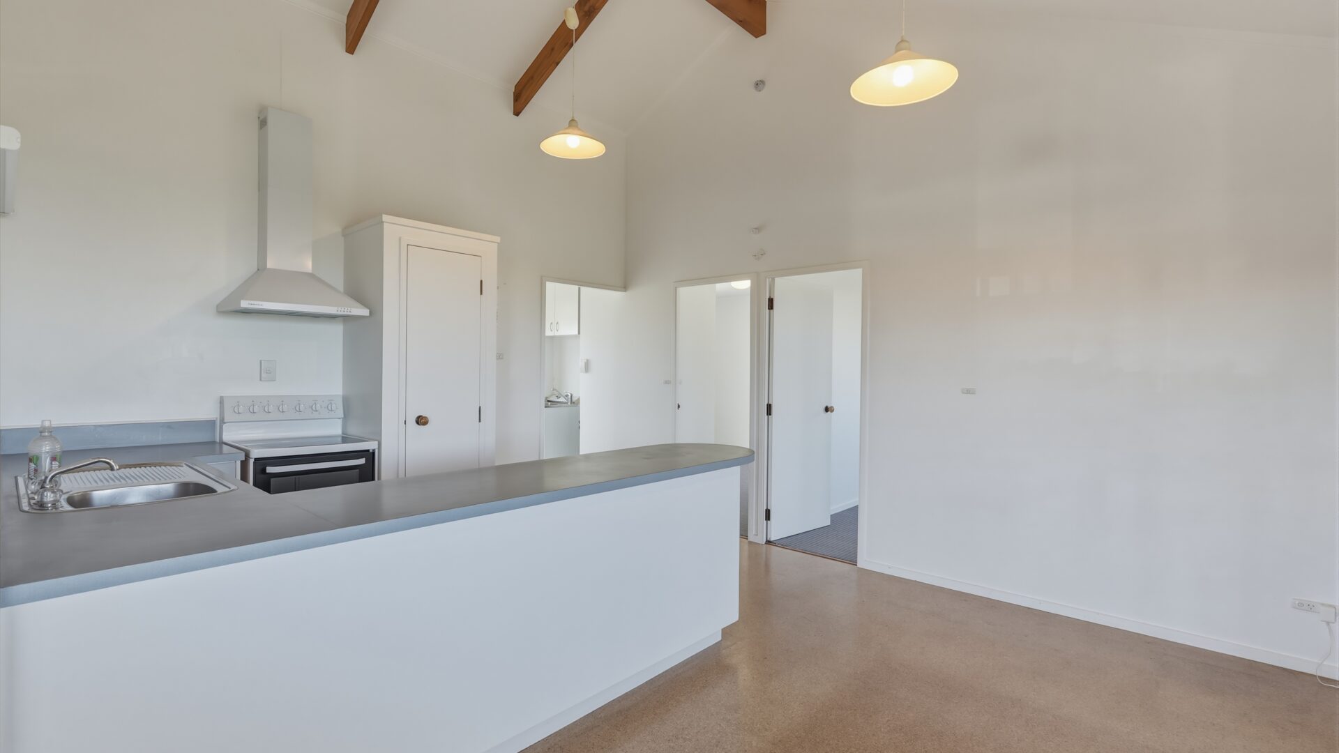 188449359__1771825094-108023-8