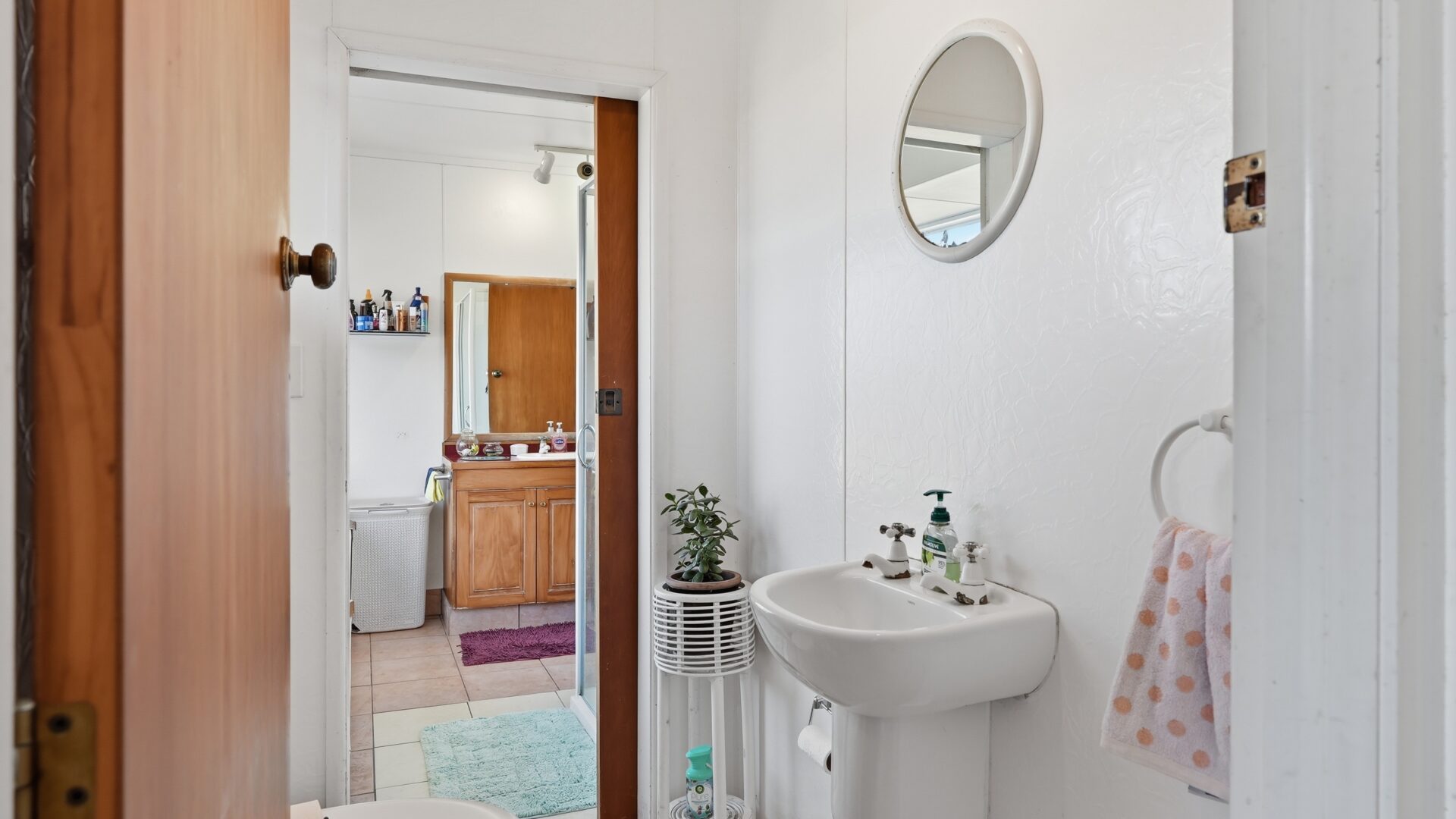 189045957__1772056630-25806-9TeAhuStreet018