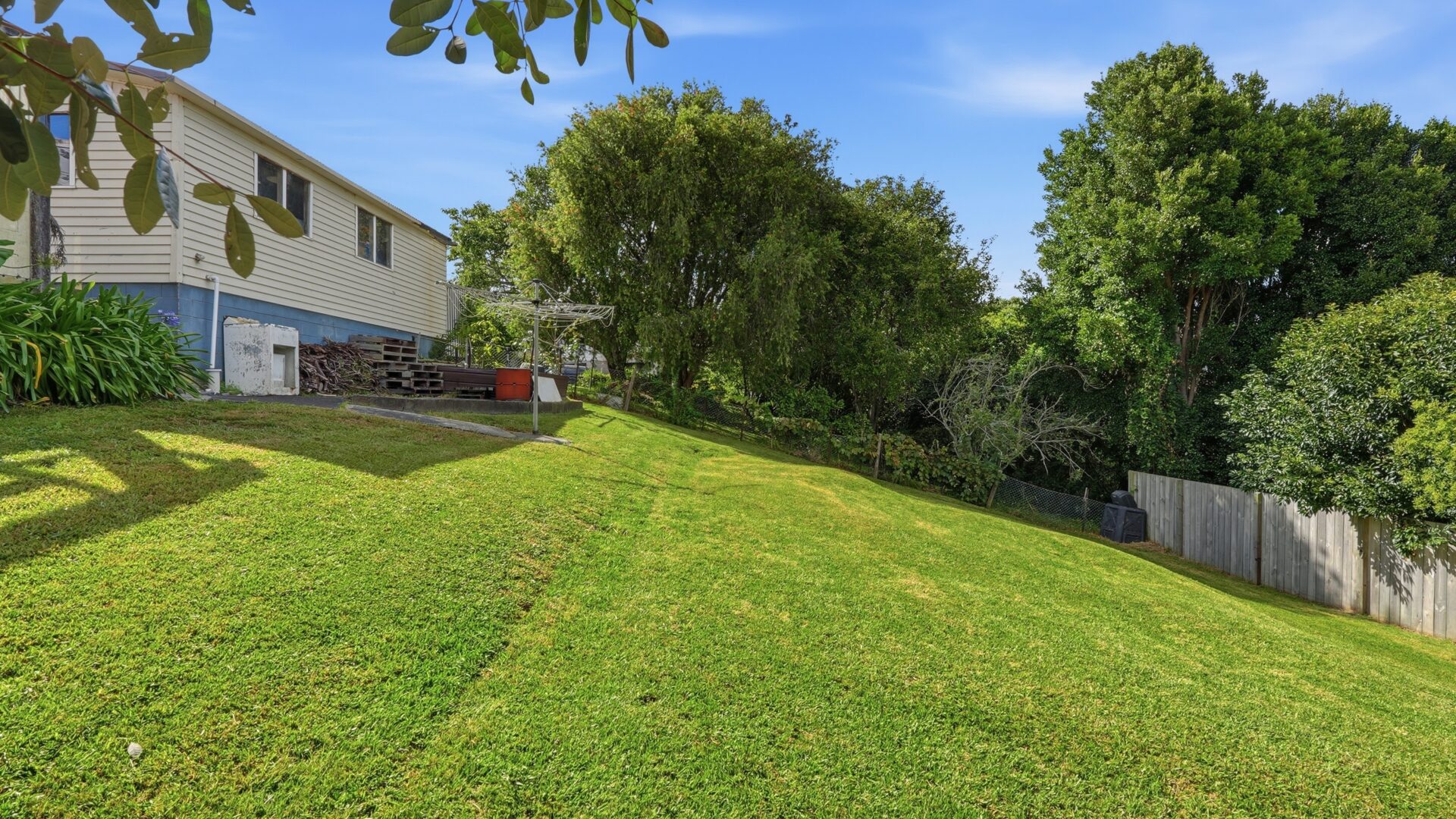 189046172__1772056661-13151-9TeAhuStreet032