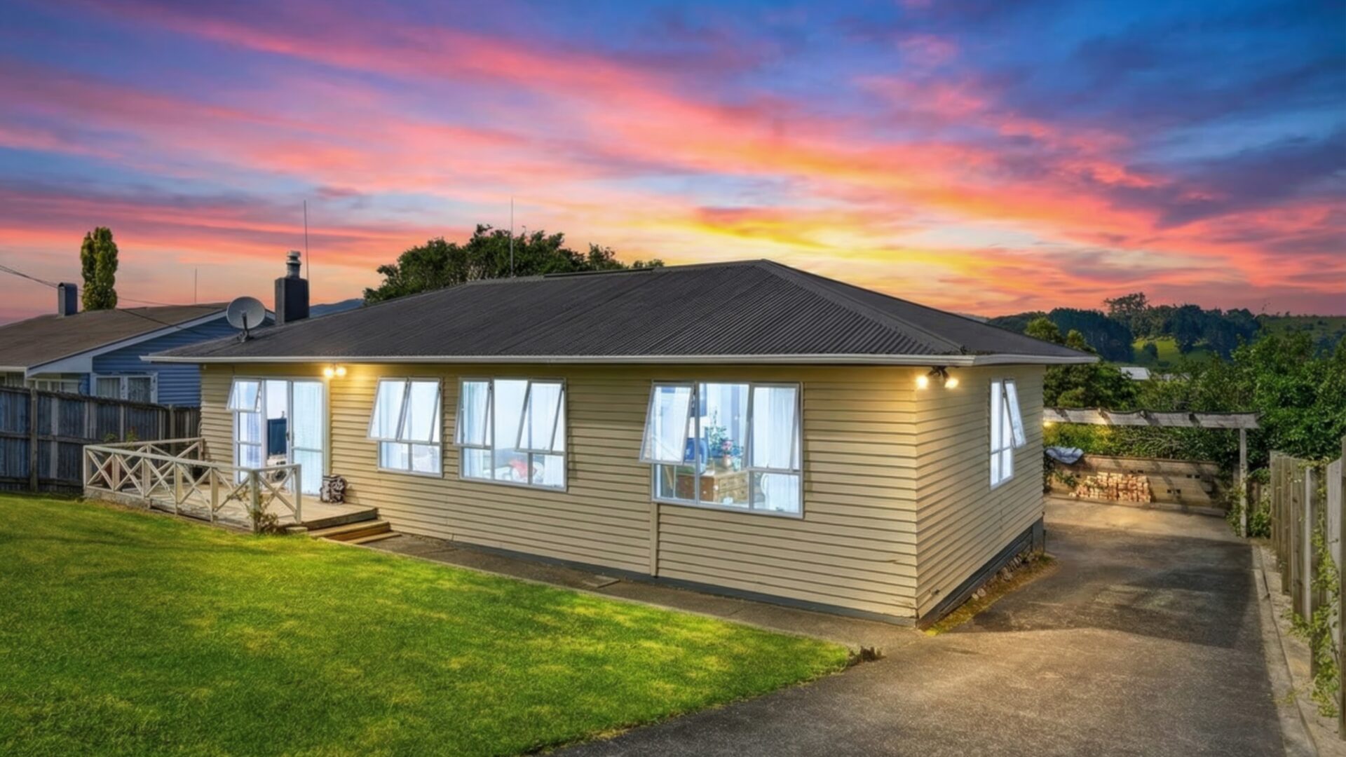 189046232__1772056673-25888-AISunset