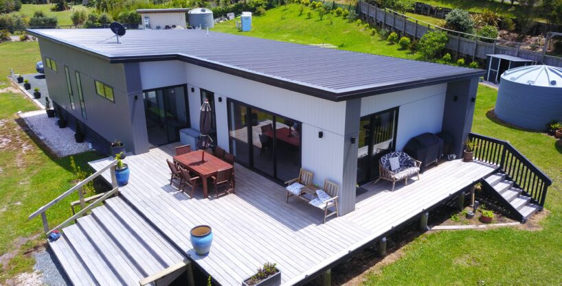 Coastal Retreat: Modern Home on the Peninsula!!