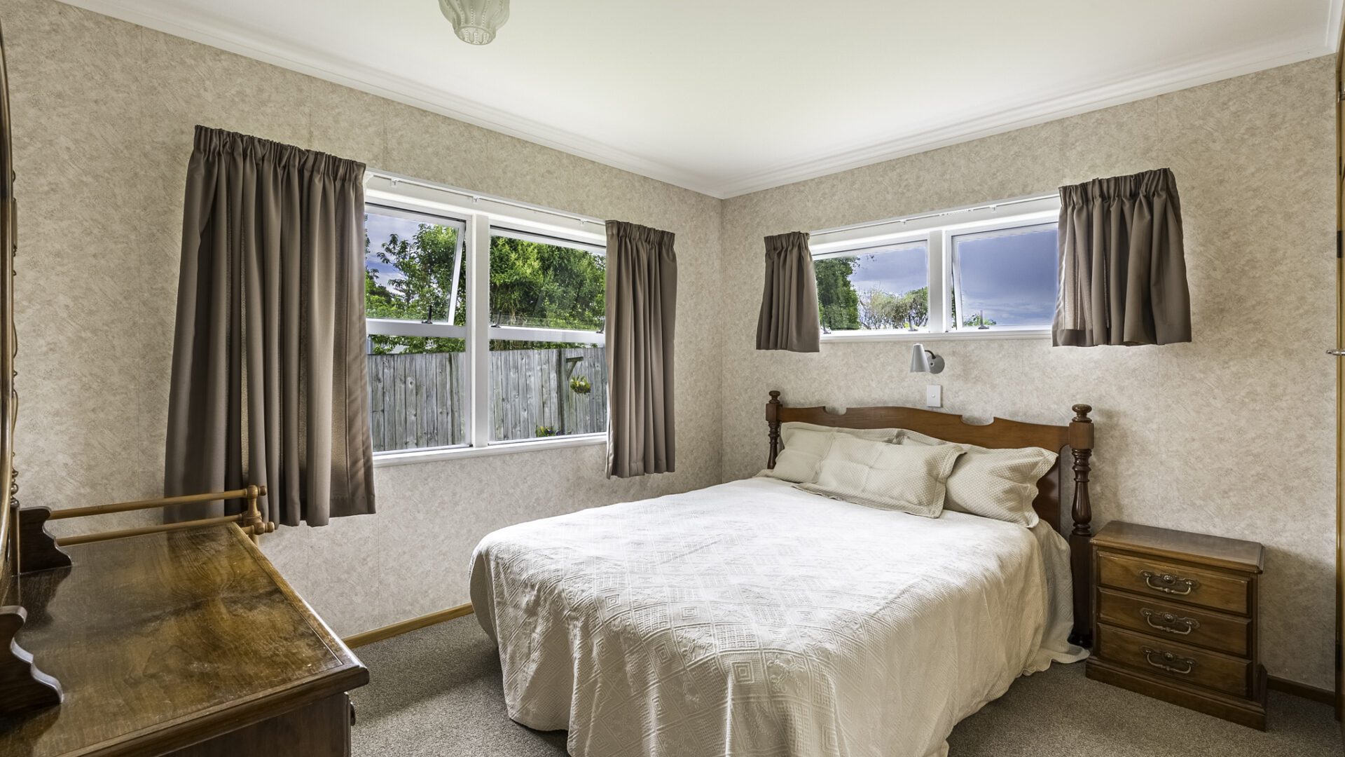 174776137__1763067152-5234-4APanakareaoSt-24