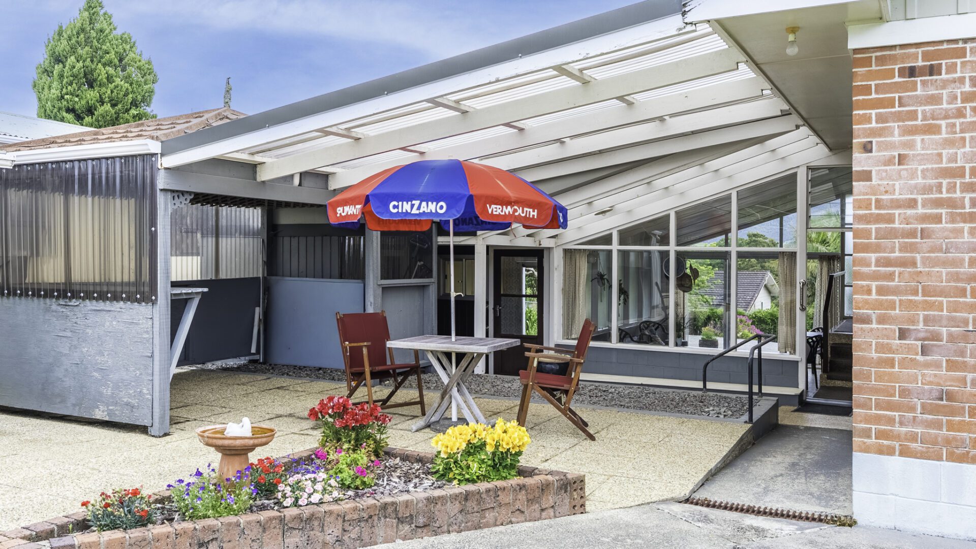 174776393__1763067189-18052-4APanakareaoSt-34