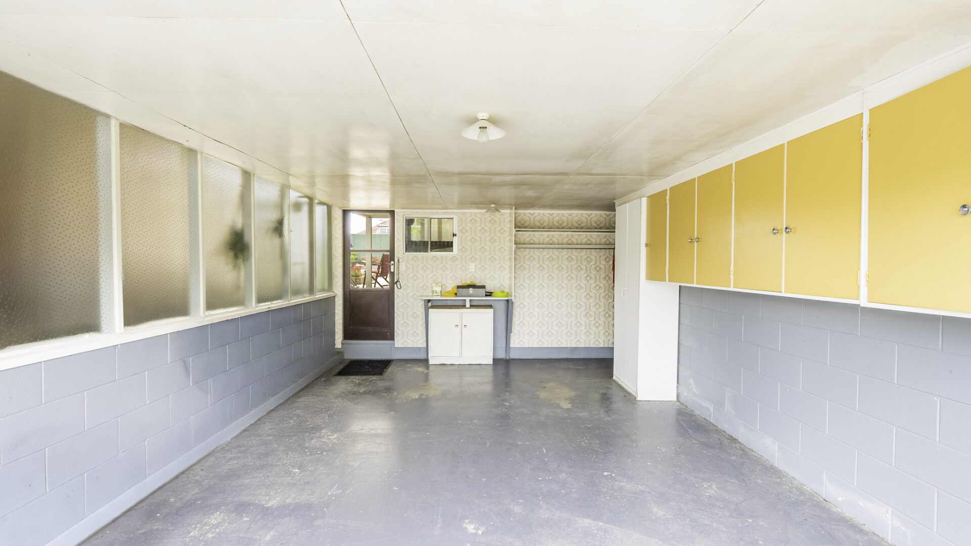 174776527__1763067225-18144-4APanakareaoSt-30