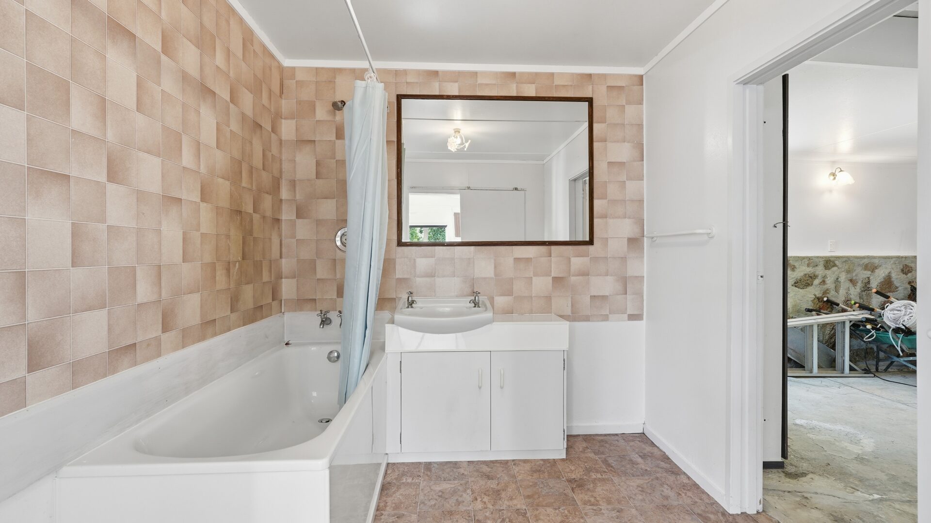 184564466__1769632267-15989-37