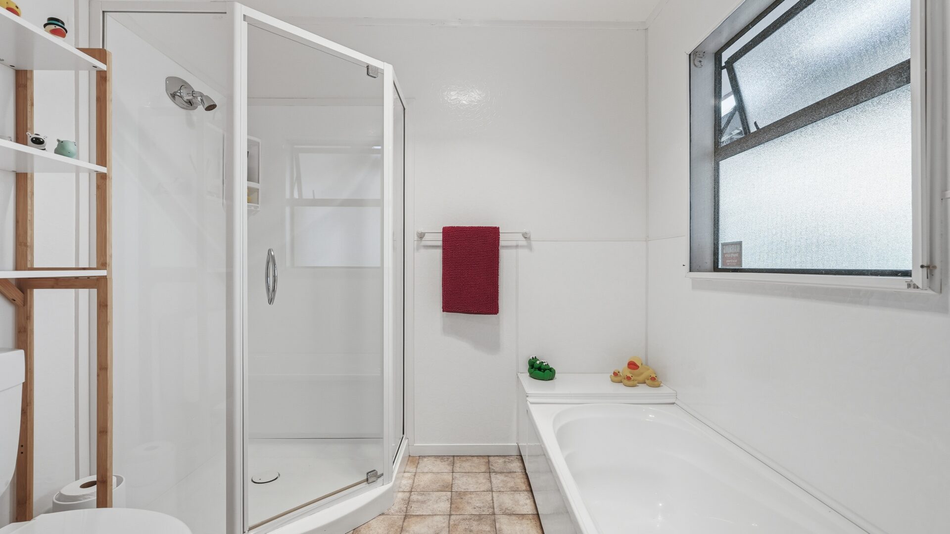 187478078__1771296692-76208-28