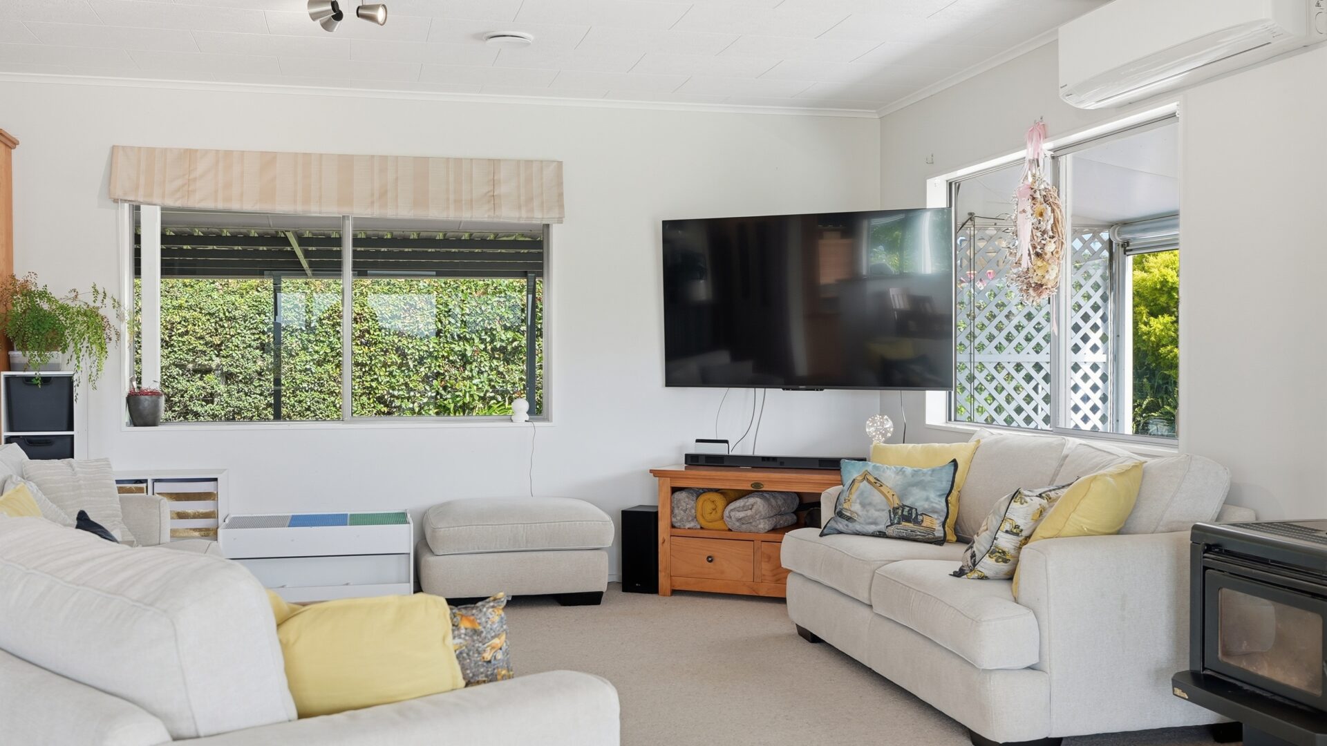 187478545__1771296765-62957-12