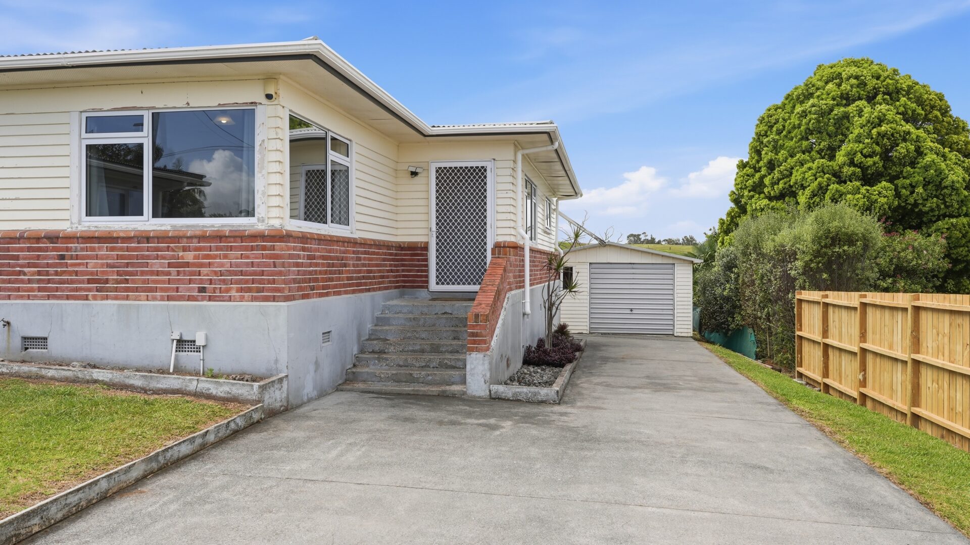 189747697__1772440342-113645-11RongopaiPlaceKaitaia006