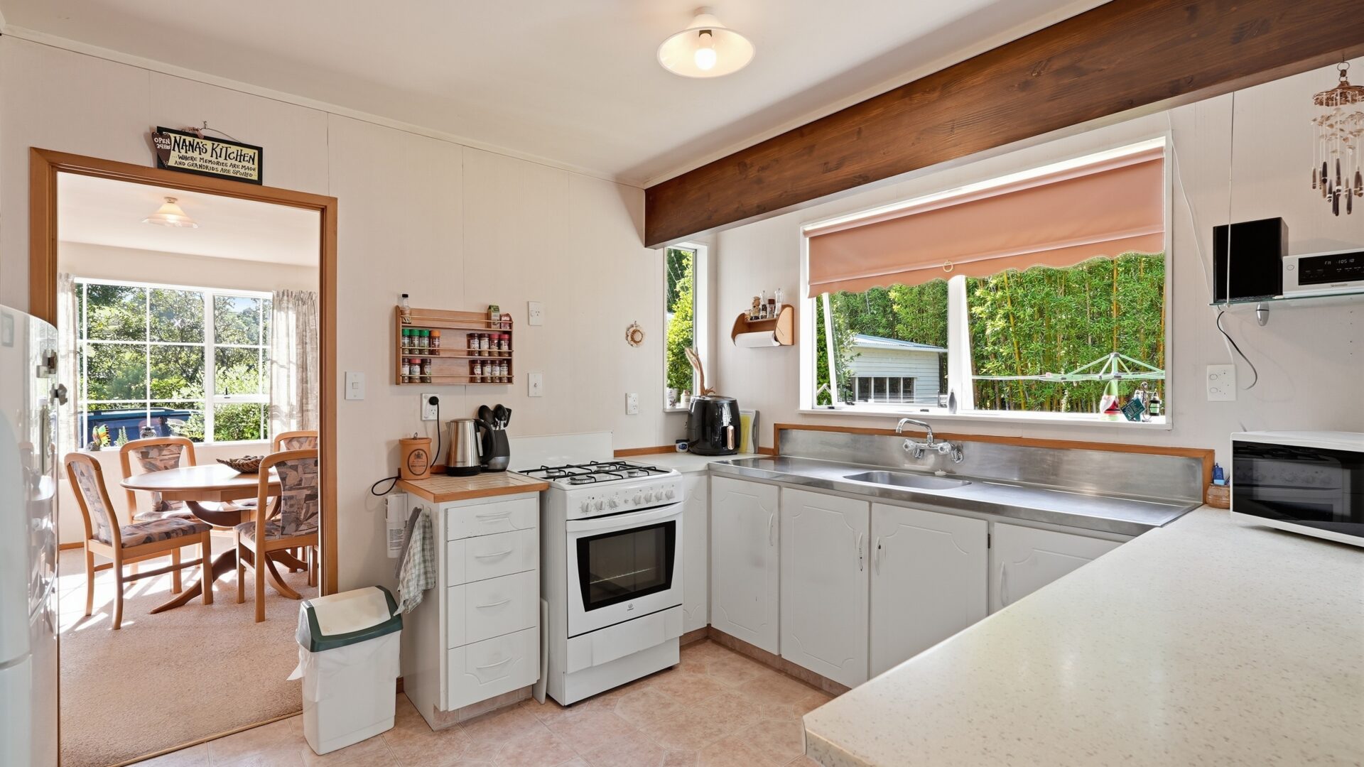 189790948__1772485564-20018-7401SH1Kaitaia005