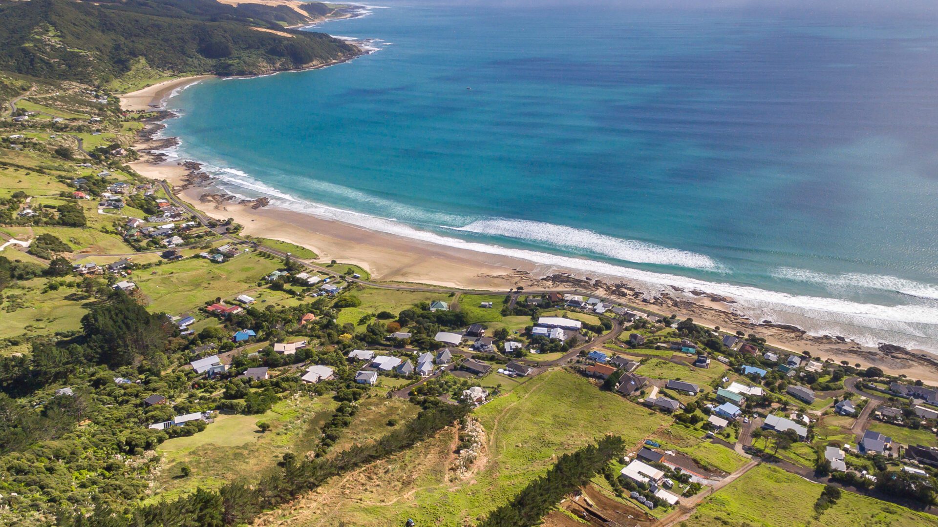 96484216__1719788381-30050-29ReefViewRoad002