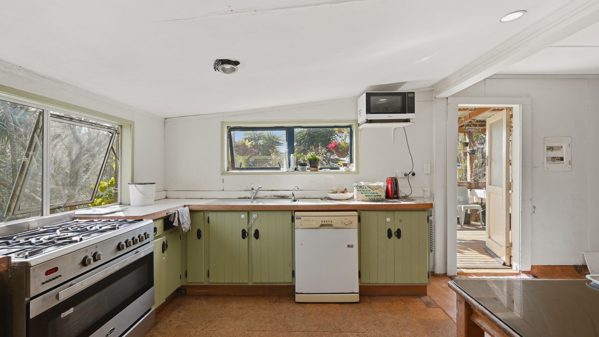 199453917__1777701565-56934-BackriverRoadMangonui006