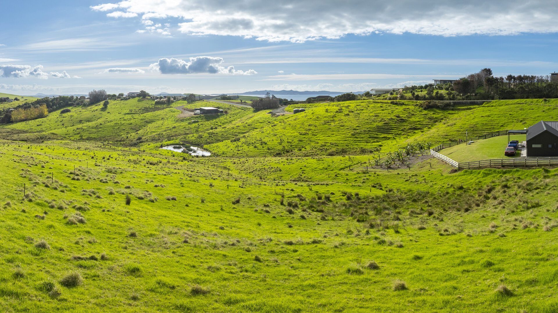 203637902__1780014944-48738-Lot3TaipaViewRd-0620-Pano
