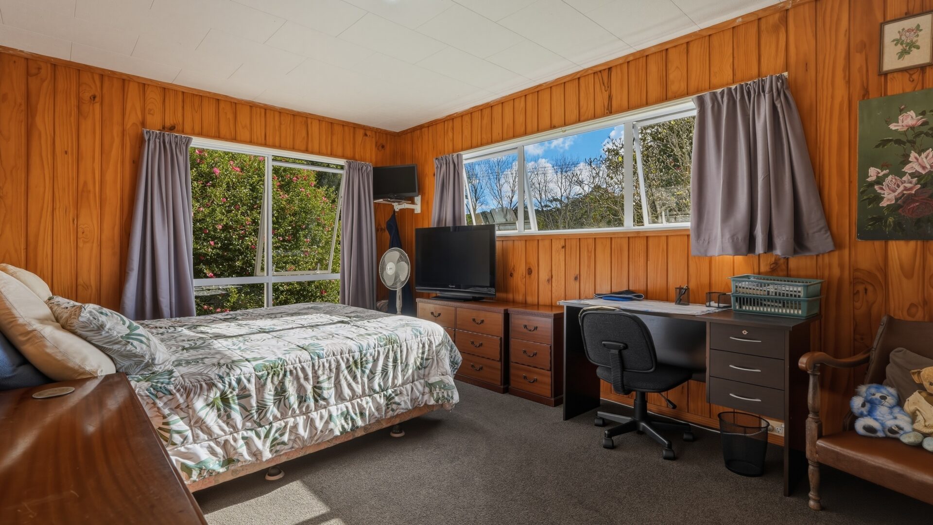 204325793__1780527086-30986-5497BSH10Kaingaroa016