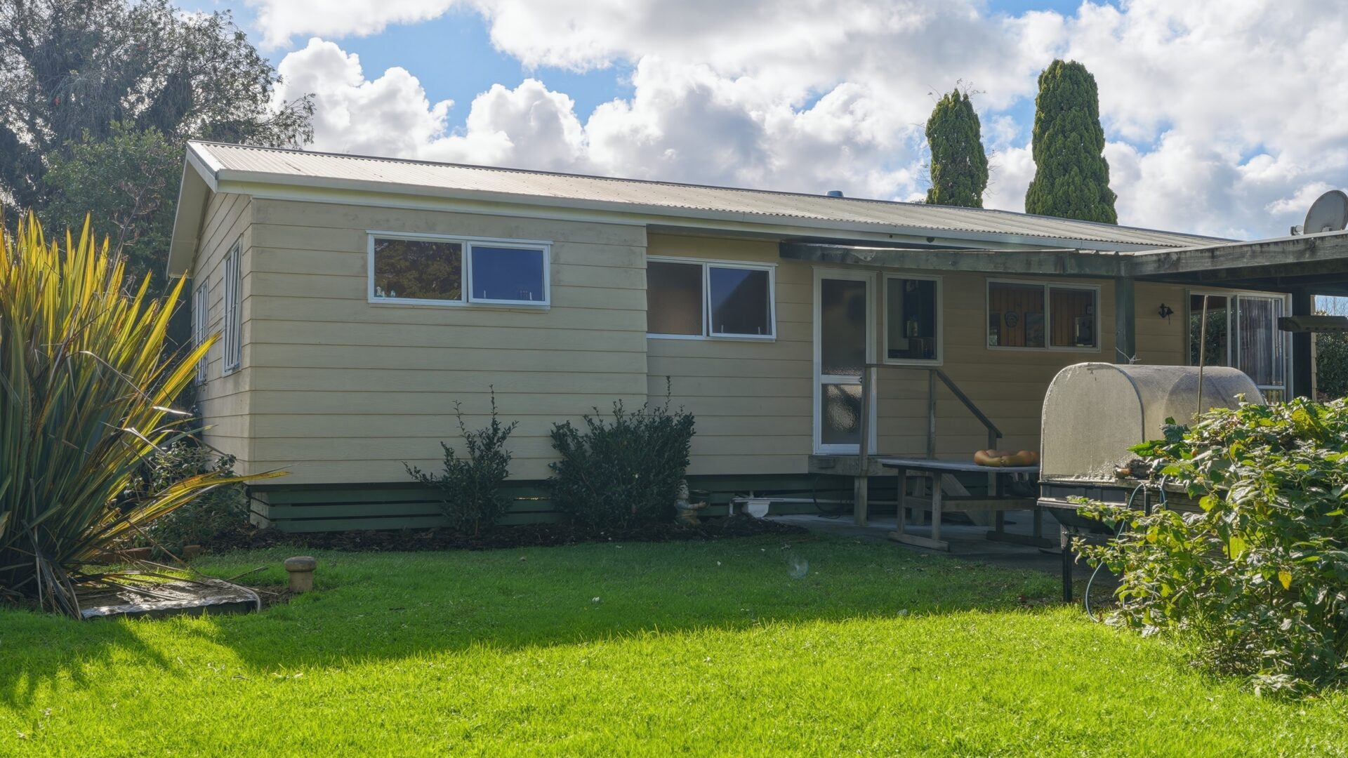 204326140__1780527110-19197-5497BSH10Kaingaroa029