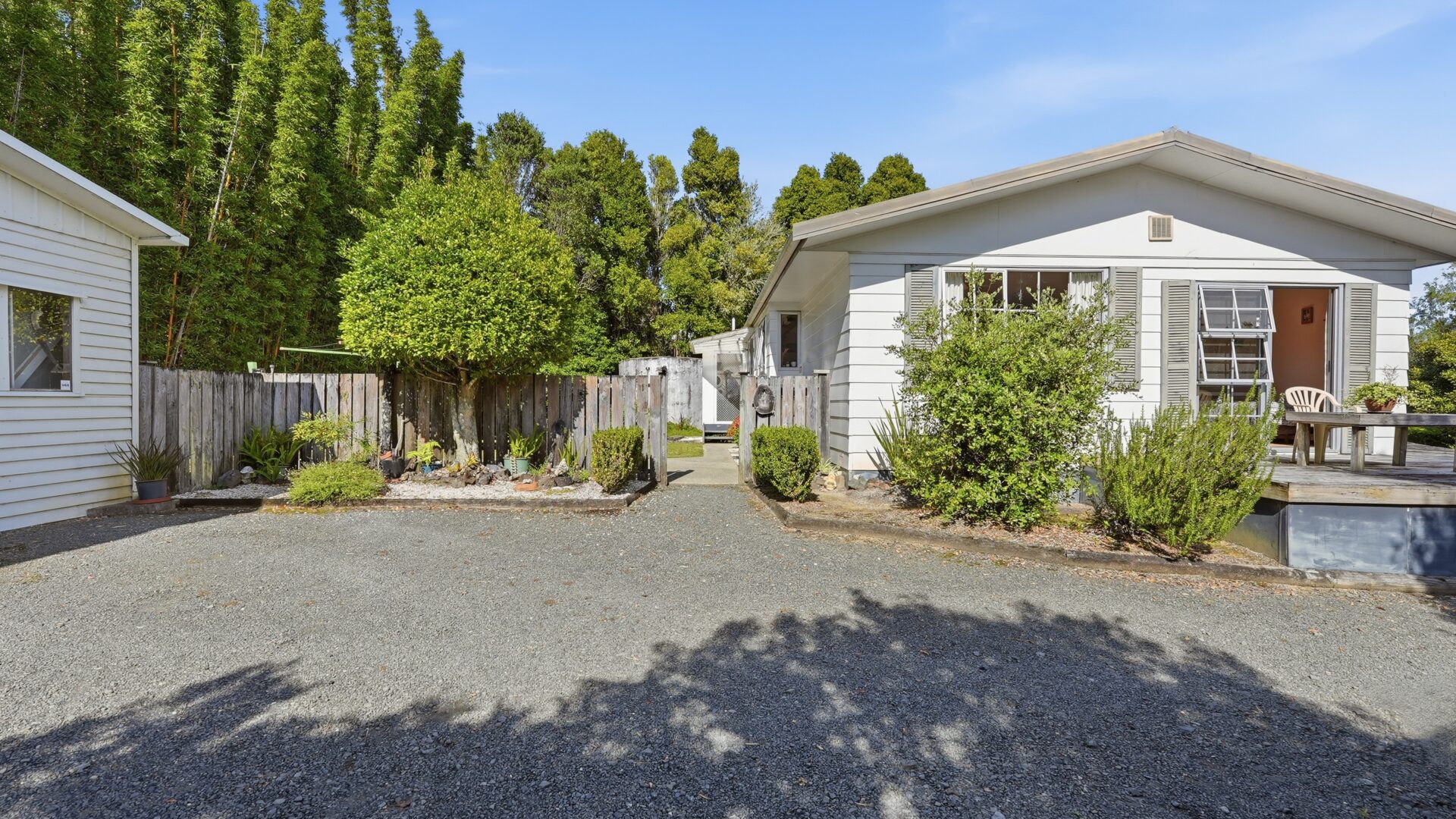 189790994__1772485574-7001-7401SH1Kaitaia011