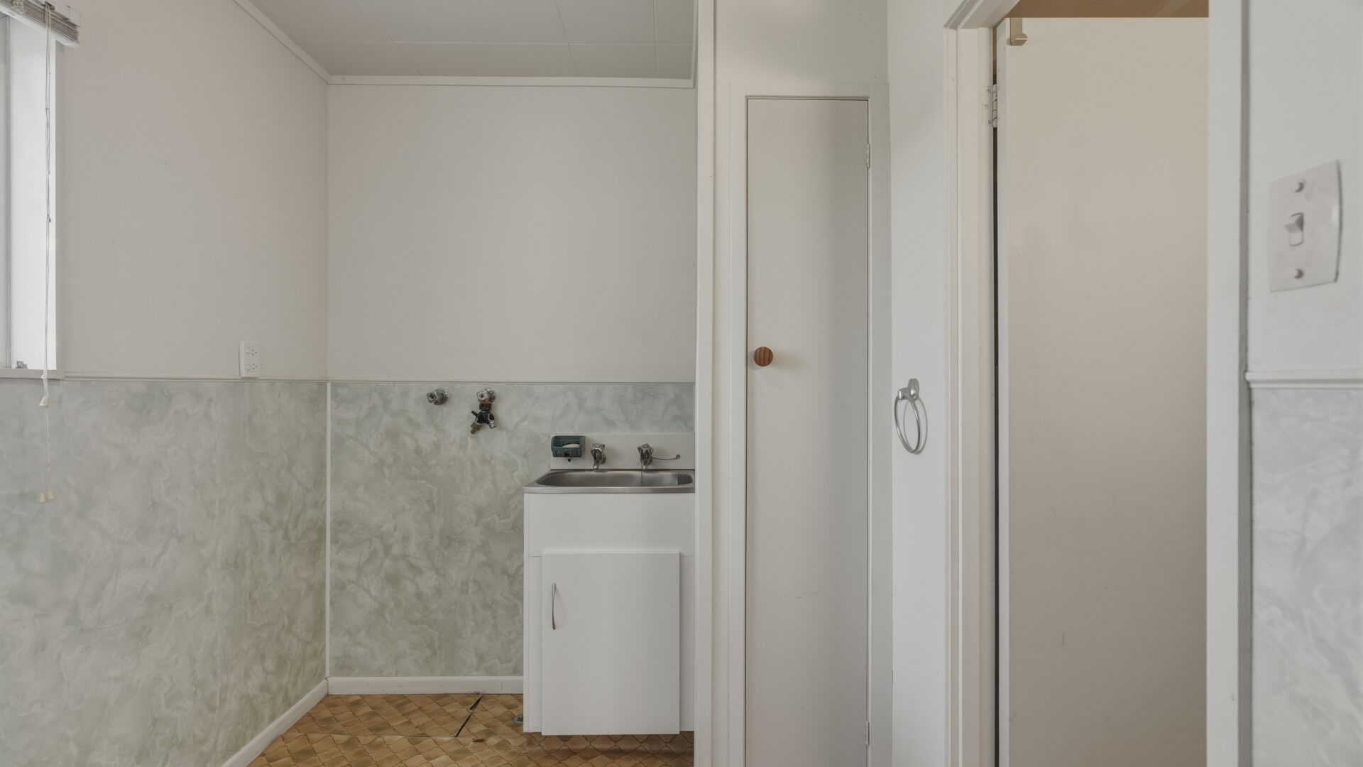 209772155__1784154278-26243-403GillRoadKaitaia028