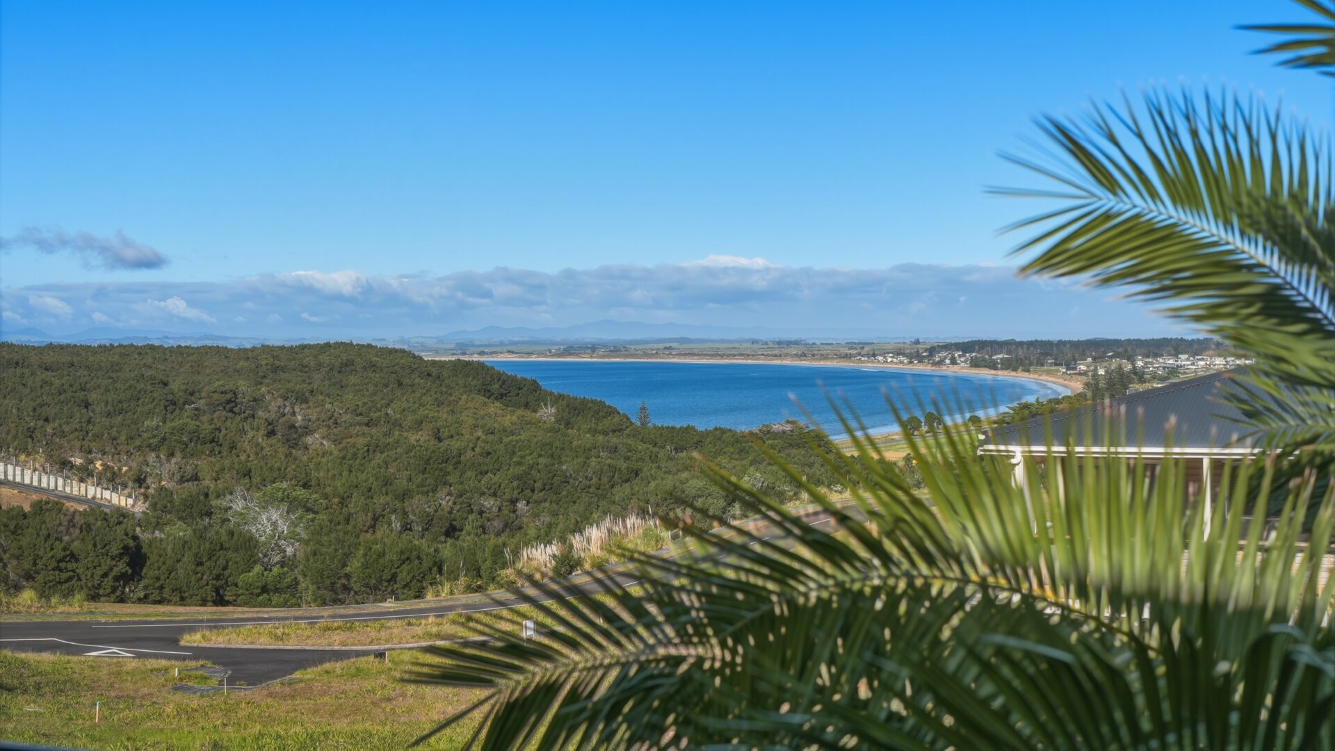 210166106__1784498767-13594-36CarringtonDriveKarikariPeninsula007