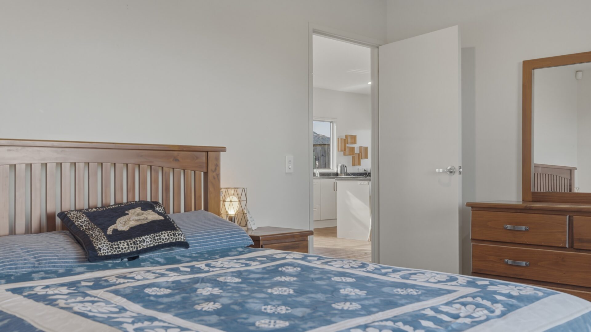 210166158__1784498783-13708-36CarringtonDriveKarikariPeninsula017