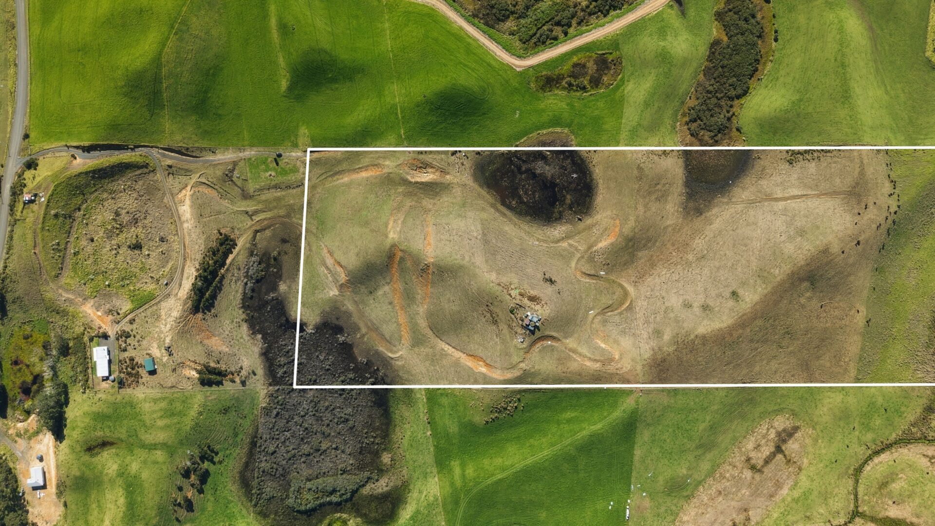 212717165__1785729596-87579-931SandhillsRoadAhipara003
