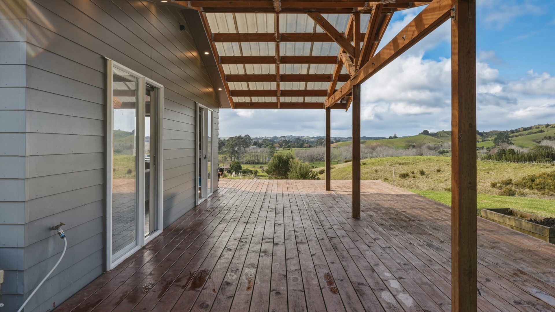 212742612__1785738414-382955-46FryerRoadKaitaia036