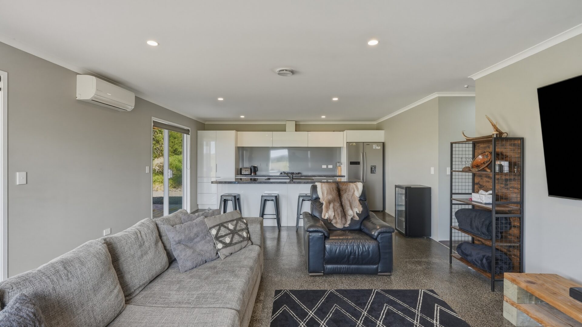 212742627__1785738432-100656-46FryerRoadKaitaia019