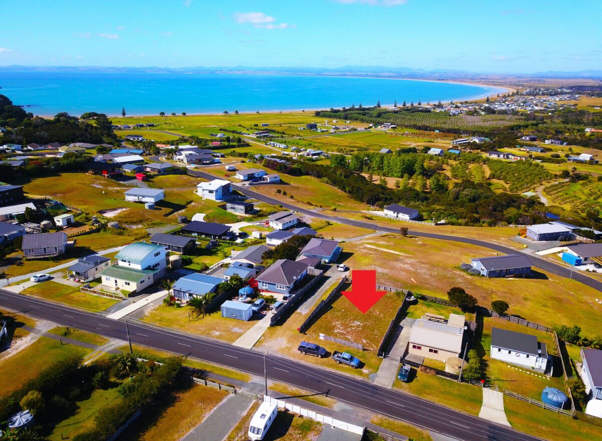 Secure Your Slice of Coastal Paradise!
