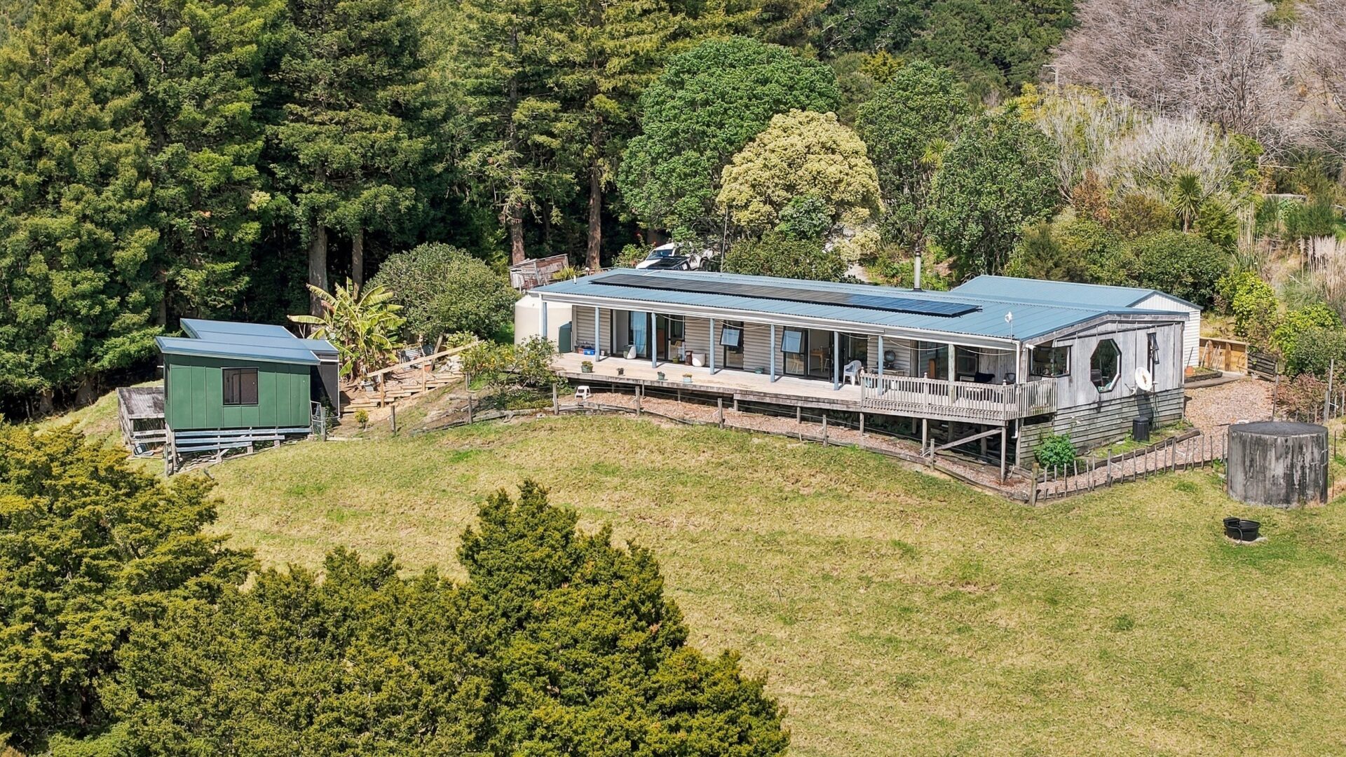 220497755__1790300358-44886-32DykinRoadKaingaroa005