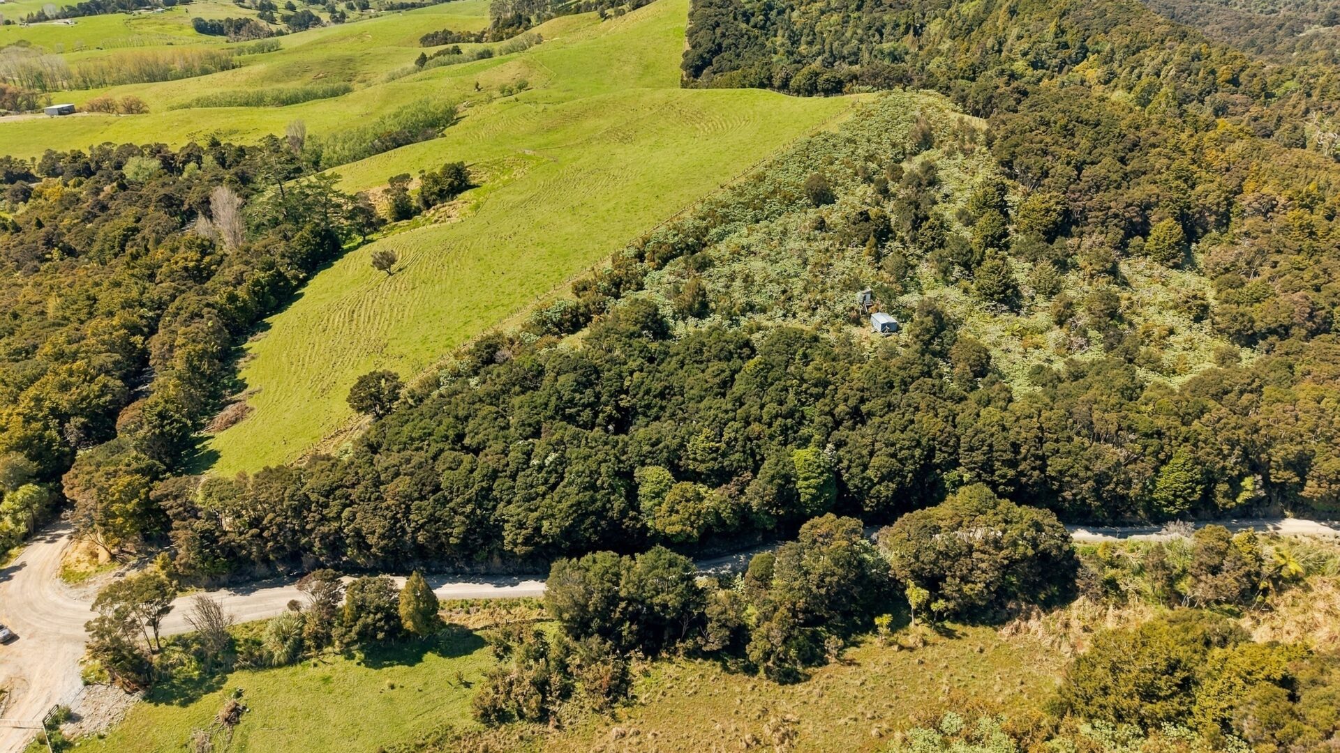 222726660__1791505247-41806-173Paranui-ToatoaRoadTaipa004.jpg