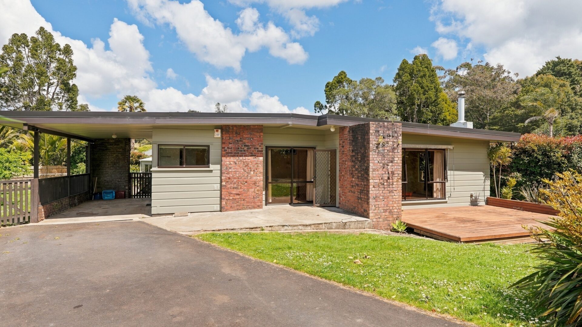 223305273__1791862418-77363-11FreeholdLaneWhangarei005.jpg