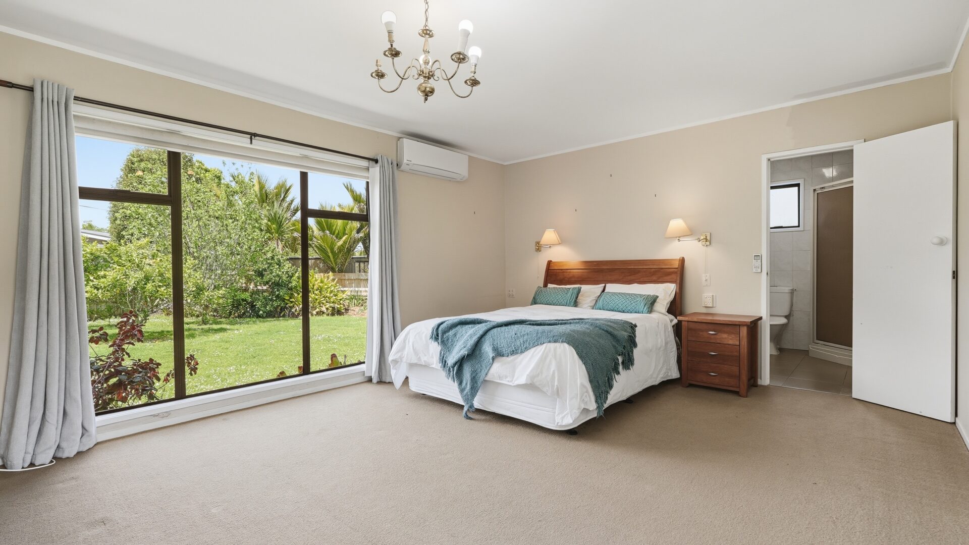 223308145__1791862818-90755-11FreeholdLaneWhangarei016