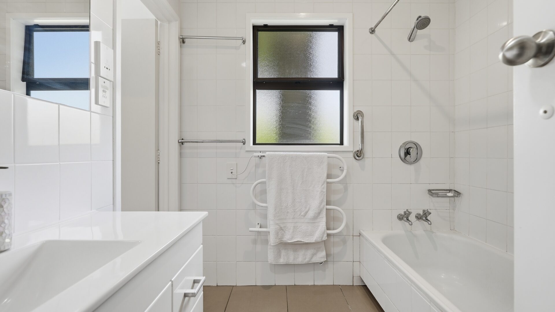223308188__1791862845-78628-11FreeholdLaneWhangarei021