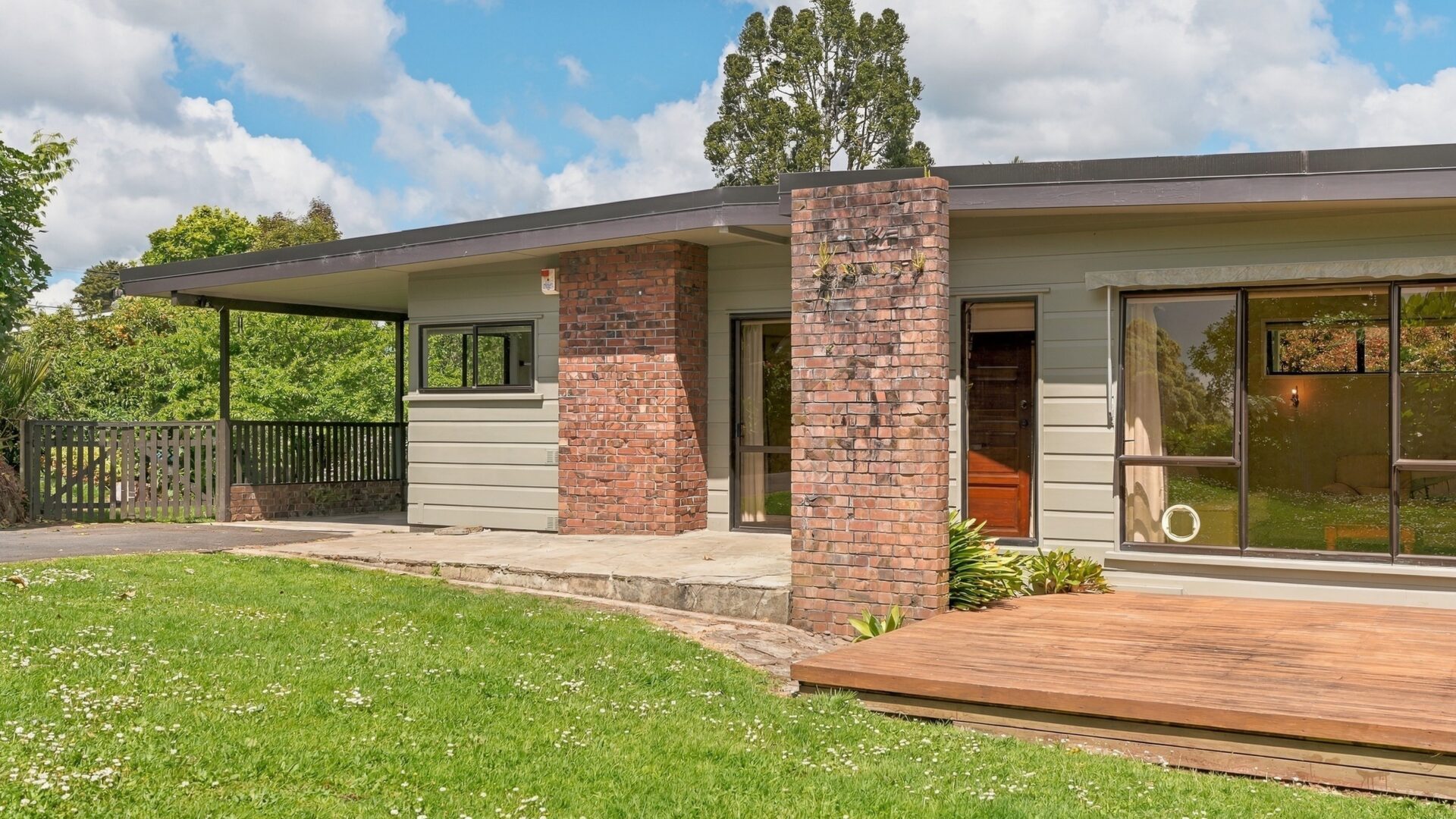 223315032__1791863982-93797-11FreeholdLaneWhangarei024