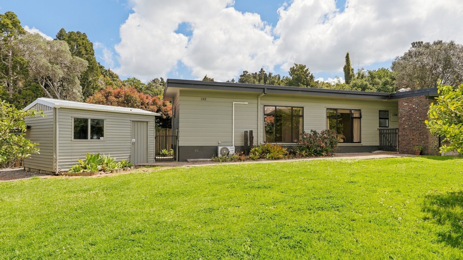 223315046__1791863986-275257-11FreeholdLaneWhangarei026