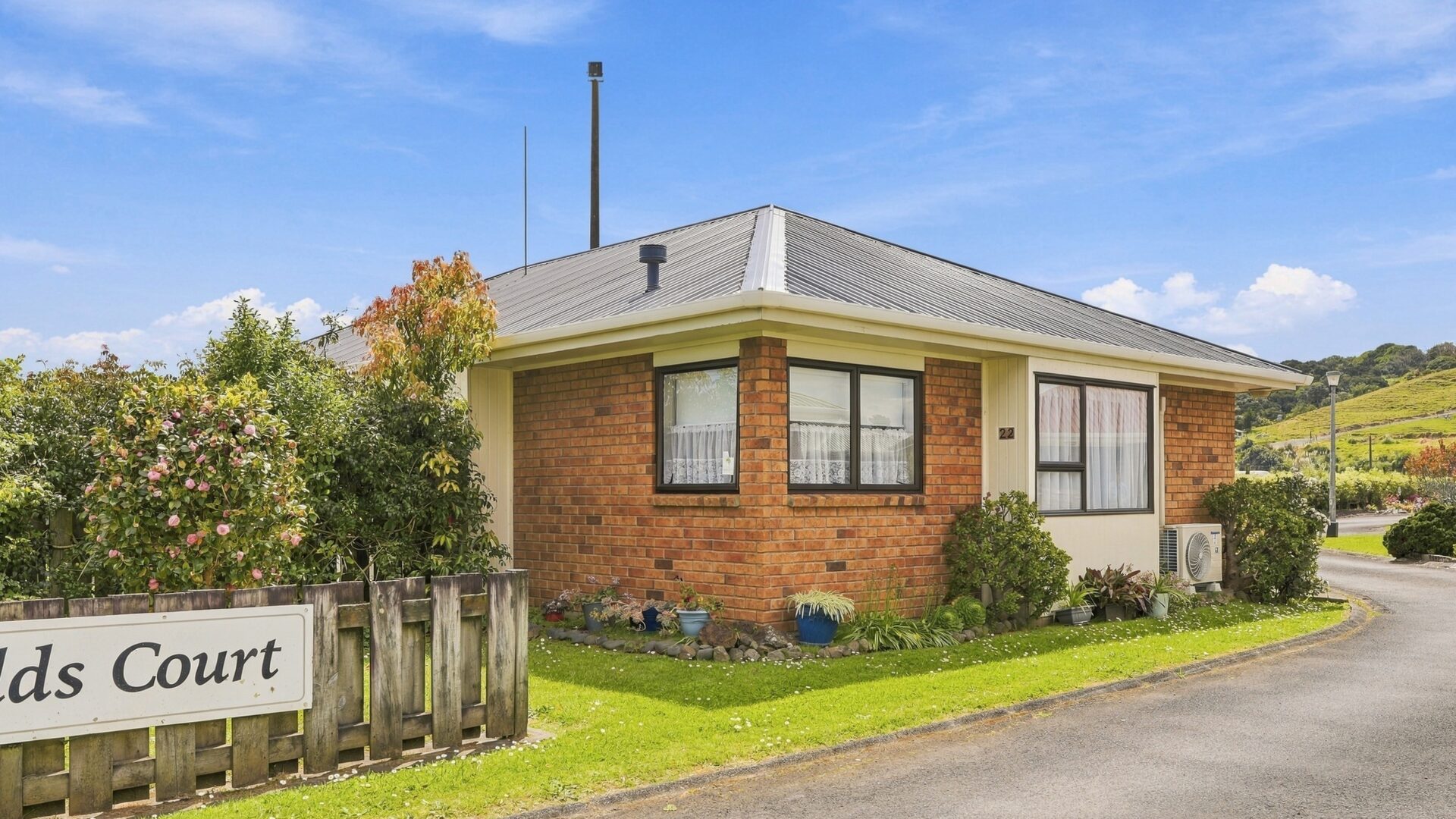 223636656__1792010961-23703-22MatthewsAvenueKaitaia001