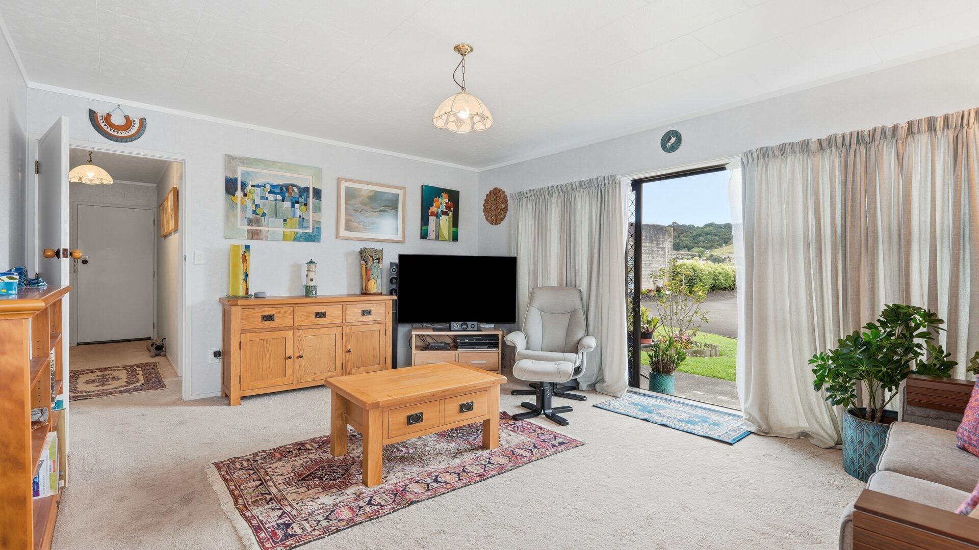 223636687__1792010967-11650-22MatthewsAvenueKaitaia004