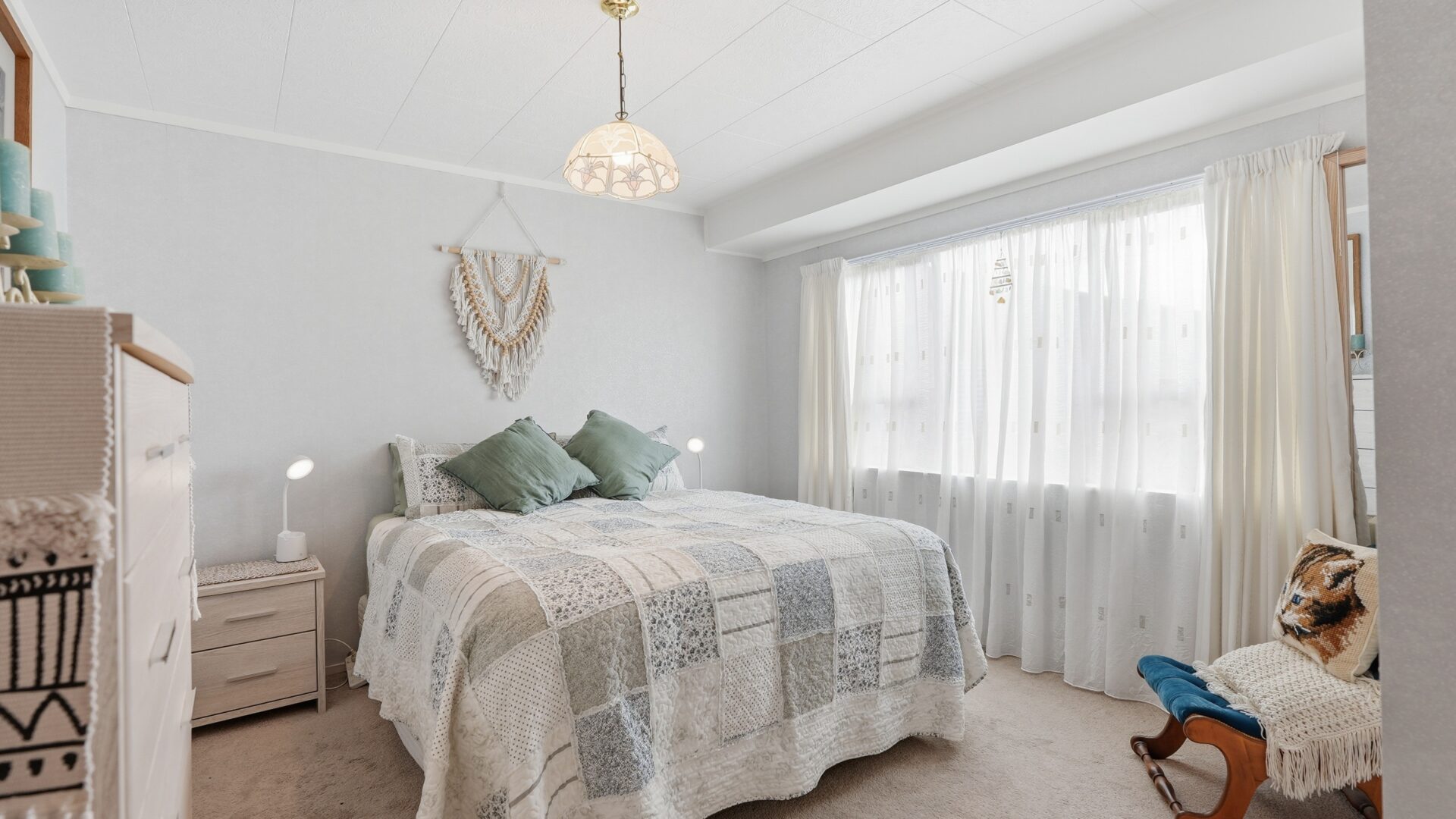 223636711__1792010979-200924-22MatthewsAvenueKaitaia011.jpg